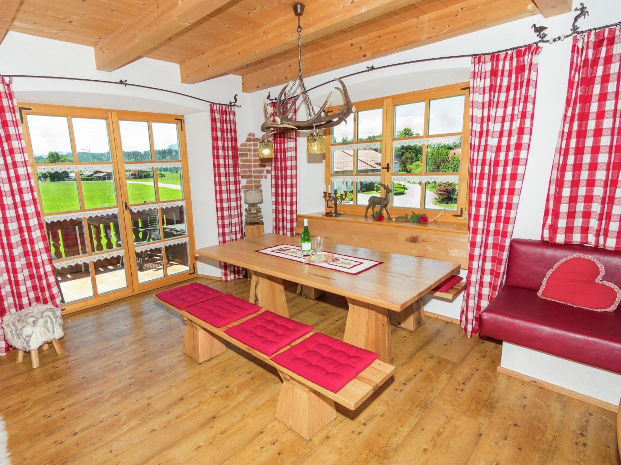 Alluring Holiday Home In Ubersee With Whirlpool المظهر الخارجي الصورة