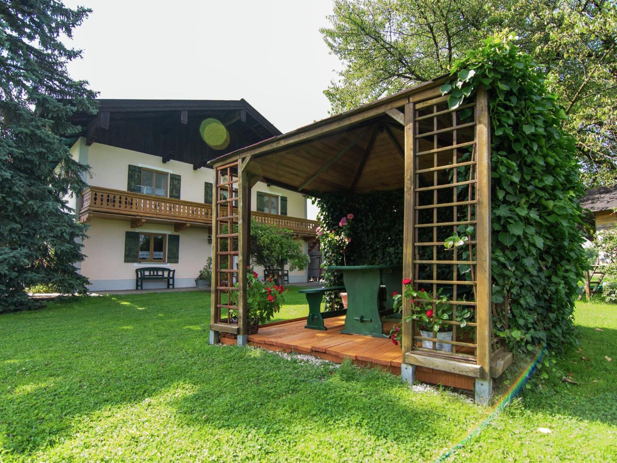Alluring Holiday Home In Ubersee With Whirlpool المظهر الخارجي الصورة