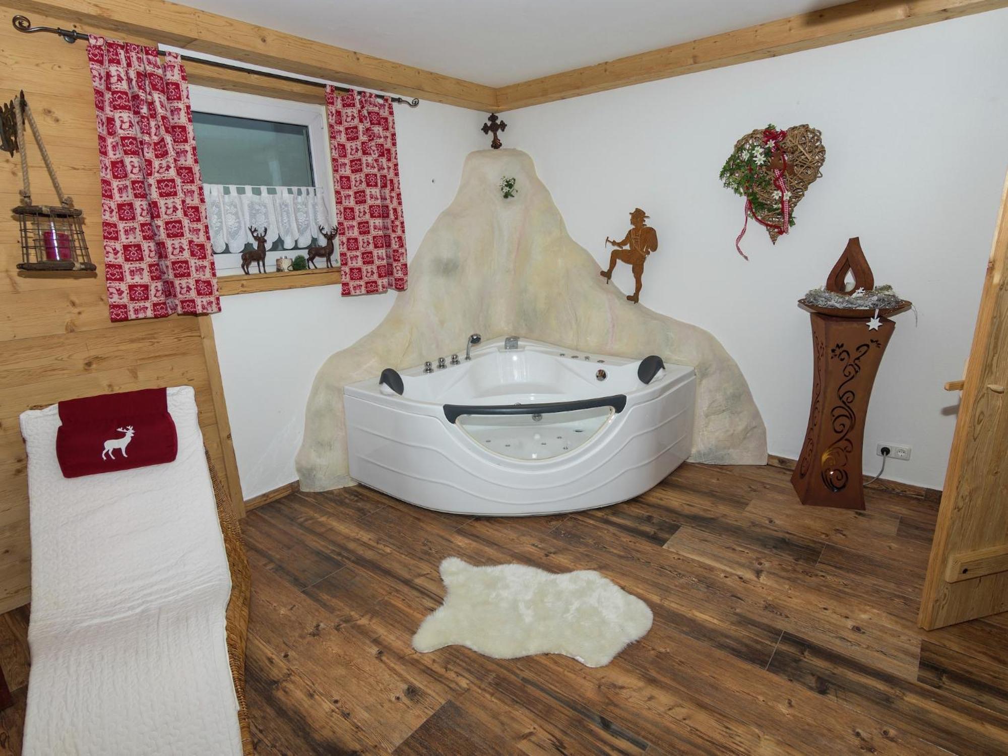 Alluring Holiday Home In Ubersee With Whirlpool المظهر الخارجي الصورة