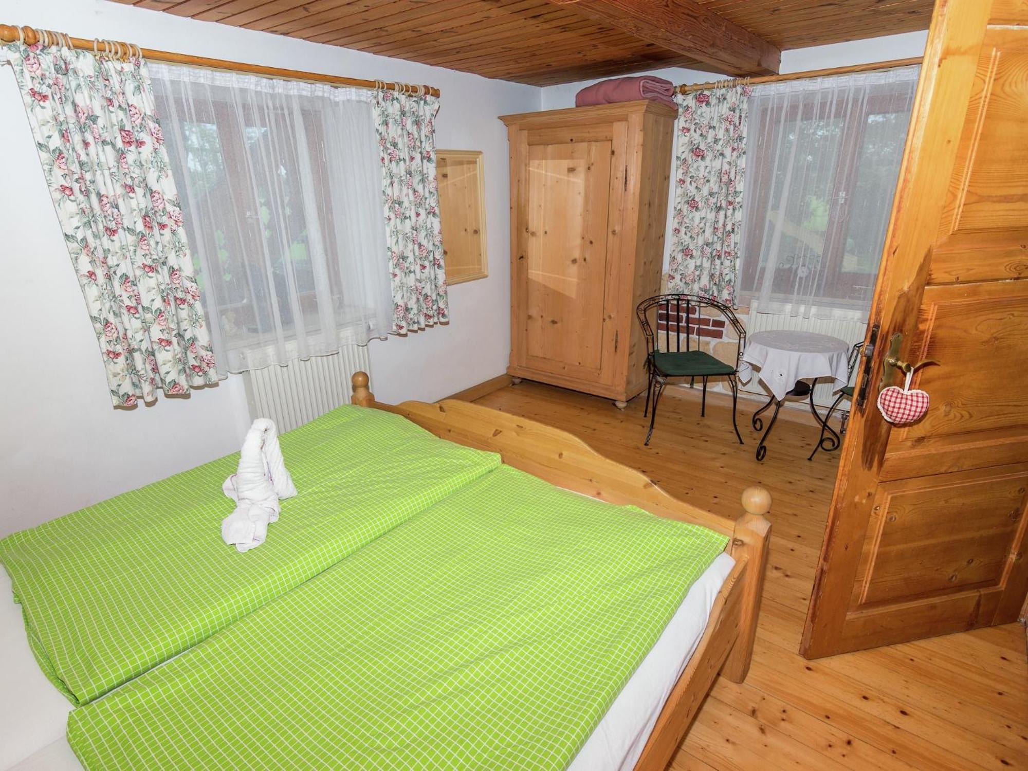 Alluring Holiday Home In Ubersee With Whirlpool المظهر الخارجي الصورة